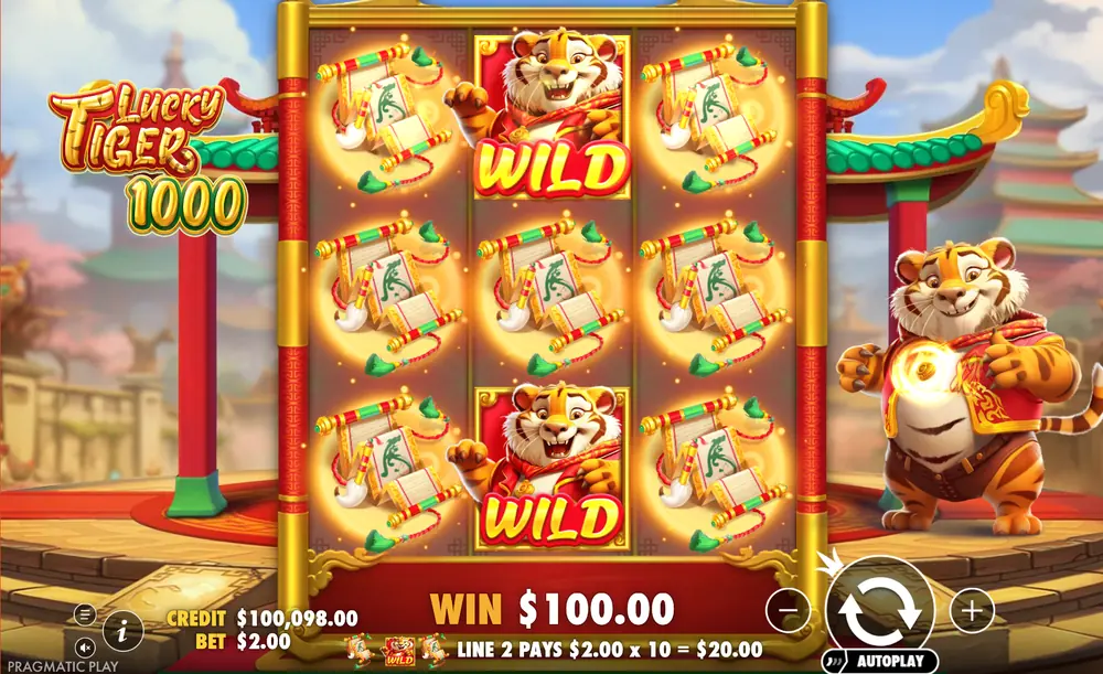Lucky Tiger 1000 con la cuadrícula llena de pergaminos y dos Wild en el rodillo central